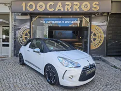 Branco Usado 2012 DS Automobiles DS3 Sport Chic Citadino | € 10.990