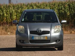 Usado 2007 Toyota Yaris Sedan | € 6.500
