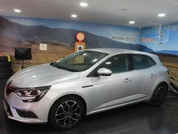 Cinza Usado 2016 Renault Mégane III LIMITED | € 13.990 (Preço elevado)