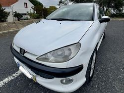 Usado 2002 Peugeot 206 Quiksilver | € 2.500 (Caro)