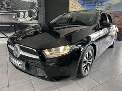 Preto Usado 2020 Mercedes A180 Business Citadino | € 23.600 (Preço justo)