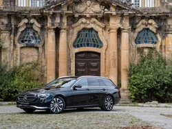 Preto Usado 2020 Mercedes E300 Avantgarde Carrinha | € 32.998