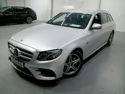 Cinza Usado 2020 Mercedes E300 AMG line Carrinha | € 37.990 (Preço justo)