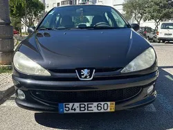 Usado 2006 Peugeot 206 S16 Sedan | € 3.750 (Bom preço)