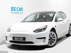 Branco Usado 2022 Tesla Model 3 Sedan | € 28.890 (Bom preço)