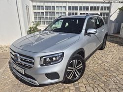 Cinza Usado 2020 Mercedes GLB180 Style SUV | € 38.500