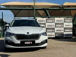 Branco Usado 2022 Skoda Scala Ambition Citadino | € 18.990 (Preço elevado)