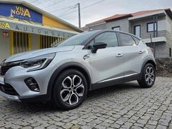 Cinza Usado 2022 Renault Captur Techno SUV | € 17.980 (Bom preço)