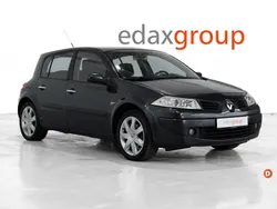 Cinzento Usado 2007 Renault Mégane II | € 2.990 (Preço justo)