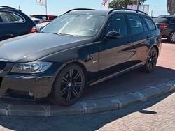 Preto Usado 2006 BMW 320 Carrinha | € 11.980