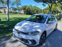 Branco Usado 2023 VW Polo Sedan | € 16.900 (Preço justo)