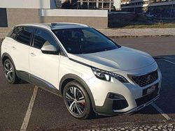 Branco Usado 2017 Peugeot 3008 | € 16.750 (Bom preço)