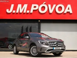 Cinza Usado 2019 Mercedes GLA180 Style SUV | € 24.990 (Preço justo)