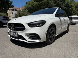 Branco Usado 2021 Mercedes B250e AMG line Monovolume | € 26.950