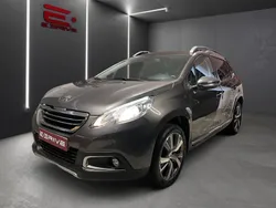 Cinzento Usado 2016 Peugeot 2008 Crossway SUV | € 11.980 (Preço justo)