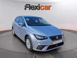 Cinza Usado 2022 Seat Ibiza Reference | € 13.890 (Preço justo)