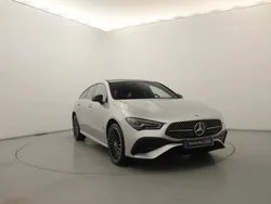 Cinzento Usado 2024 Mercedes CLA250e Sedan | € 47.990 (Caro)