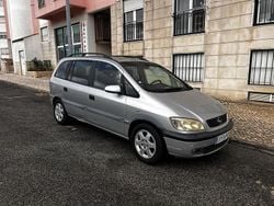 Usado 2000 Opel Zafira Sedan | € 2.250
