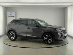 Cinzento Usado 2024 Peugeot e-2008 SUV | € 28.990 (Preço elevado)