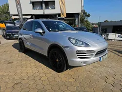 Cinza Usado 2010 Porsche Cayenne SUV | € 26.950 (Bom preço)