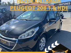 Preto Usado 2016 Peugeot 208 Active Citadino | € 10.800 (Preço justo)
