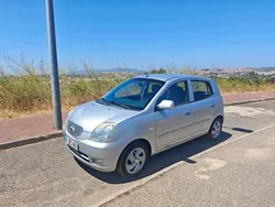 Cinzento Usado 2006 Kia Picanto Citadino | € 3.250