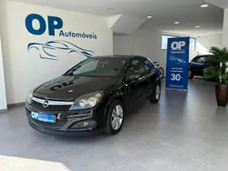 Preto Usado 2009 Opel Astra Sedan | € 4.750 (Caro)