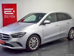 Cinza Usado 2019 Mercedes B180 Style Monovolume | € 24.500 (Preço justo)