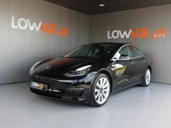Preto (metalizado) Usado 2019 Tesla Model 3 Sedan | € 27.990 (Preço justo)