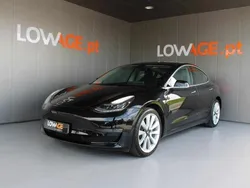 Preto (metalizado) Usado 2019 Tesla Model 3 Long Range Sedan | € 27.990 (Preço justo)