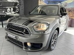 Cinzento Usado 2018 Mini Countryman SUV | € 19.800 (Preço justo)