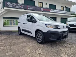 Branco Novo 2024 Peugeot Partner Monovolume | € 17.350