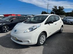 Branco Usado 2016 Nissan Leaf Visia Citadino | € 12.500