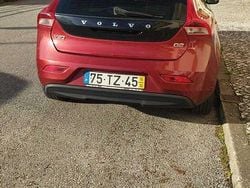 Usado 2014 Volvo V40 Sedan | € 9.975 (Bom preço)