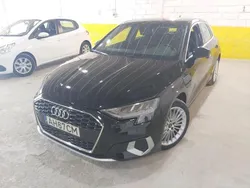 Preto Usado 2021 Audi A3 Sportback e-tron Sedan | € 28.400 (Preço justo)