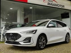 Branco Usado 2023 Ford Focus ST-Line Carrinha | € 19.750 (Bom preço)