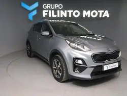 Cinzento Usado 2020 Kia Sportage Urban SUV | € 21.990 (Preço justo)