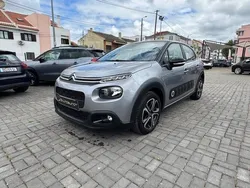 Cinza Usado 2019 Citroën C3 PureTech Citadino | € 12.500 (Preço justo)