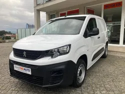 Branco Usado 2021 Peugeot Partner Monovolume | € 13.990 (Preço justo)