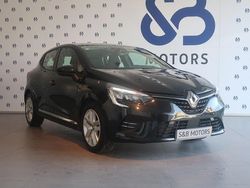 Preto Usado 2021 Renault Clio V SE Citadino | € 13.750 (Bom preço)
