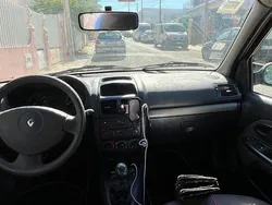 Usado 2009 Renault Clio II Sedan | € 1.600 (Super Preço)