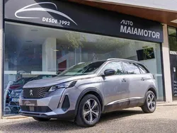 Cinzento Usado 2021 Peugeot 5008 Monovolume | € 24.900 (Preço elevado)
