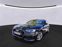 Cinzento Usado 2022 Audi A4 Carrinha | € 24.300 (Preço elevado)