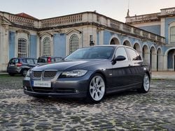 Cinza Usado 2005 BMW 330 Advantage Sedan | € 14.995
