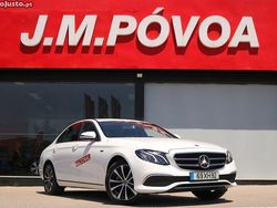Branco Usado 2019 Mercedes E300 Avantgarde Sedan | € 28.490 (Preço justo)