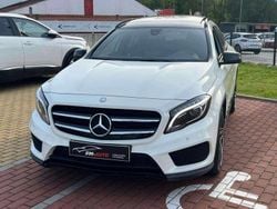 Branco Usado 2016 Mercedes GLA200 AMG SUV | € 28.999