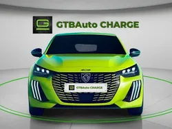 Verde Novo 2025 Peugeot e-208 Style Citadino | € 33.954