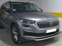 Cinzento Usado 2022 Skoda Kodiaq SUV | € 36.200 (Preço elevado)