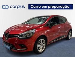 Vermelho Usado 2018 Renault Clio IV LIMITED | € 12.900 (Preço justo)