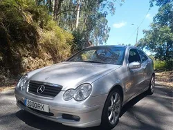 Usado 2001 Mercedes 200 | € 5.400